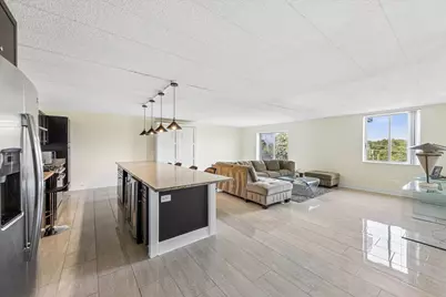 110 W Butterfield Road #510S, Elmhurst, IL 60126 - Photo 3