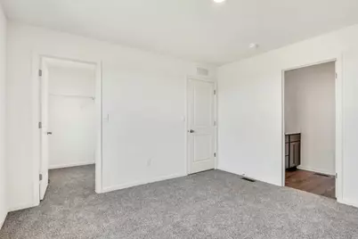 2666 Arrowhead Drive, Pingree Grove, IL 60140 - Photo 15