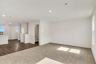 2666 Arrowhead Dr, Pingree Grove, IL 60140 - Photo 13