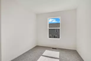 2666 Arrowhead Dr, Pingree Grove, IL 60140 - Photo 19