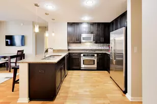 160 E Illinois St, Chicago, IL 60611 - Photo 5