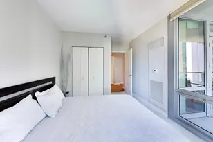 160 E Illinois St, Chicago, IL 60611 - Photo 11