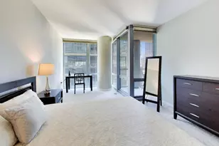 160 E Illinois St, Chicago, IL 60611 - Photo 7