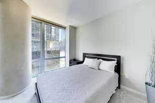 160 E Illinois St, Chicago, IL 60611 - Photo 11