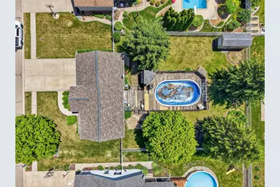 817 Adrienne Avenue, Ottawa, IL 61350 - Photo 33