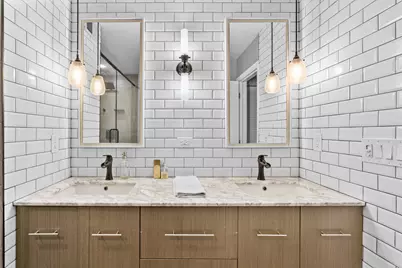 758 N Larrabee Street #305, Chicago, IL 60654 - Photo 13