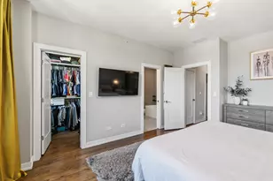 2241 W Coulter St, Chicago, IL 60608 - Photo 25