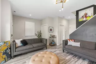 2241 W Coulter St, Chicago, IL 60608 - Photo 5