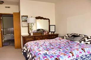 3401 N Carriageway Dr, Arlington Heights, IL 60004 - Photo 13