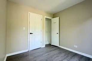 333 Cherry Valley Rd, Vernon Hills, IL 60061 - Photo 19