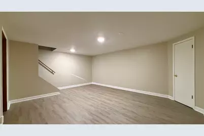 333 Cherry Valley Road, Vernon Hills, IL 60061 - Photo 33