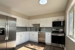 333 Cherry Valley Rd, Vernon Hills, IL 60061 - Photo 11