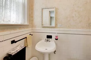 5898 N Caldwell Ave, Chicago, IL 60646 - Photo 19