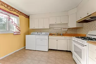 1010 Scottsdale Dr, Champaign, IL 61821 - Photo 15