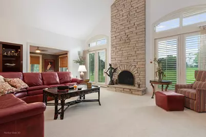 6650 White Pine Way, Libertyville, IL 60048 - Photo 7