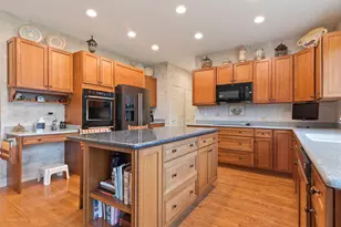 6650 White Pine Way, Libertyville, IL 60048 - Photo 3