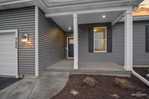 790 Cascade Dr, Marengo, IL 60152 - Photo 3