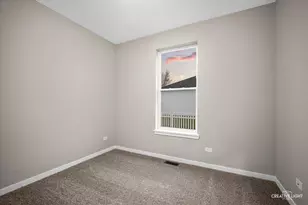 790 Cascade Dr, Marengo, IL 60152 - Photo 7