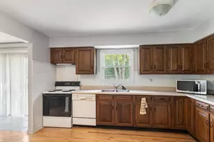 13981 W Stiehr Rd, Wadsworth, IL 60083 - Photo 7