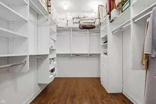 1310 W Roscoe St, Chicago, IL 60657 - Photo 25