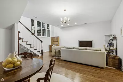 1310 W Roscoe Street, Chicago, IL 60657 - Photo 35