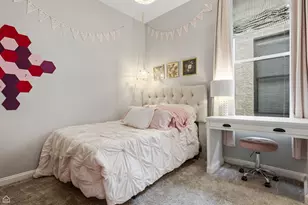 1310 W Roscoe St, Chicago, IL 60657 - Photo 27