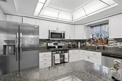 1480 Jefferson Street #305, Des Plaines, IL 60016 - Photo 5