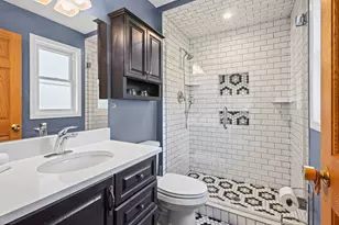 [Address not provided], Downers Grove, IL 60516 - Photo 13