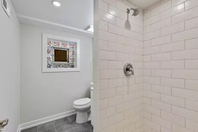 4933 N Keeler Avenue, Chicago, IL 60630 - Photo 19