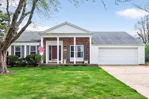 112 Stoney Creek Dr, Dekalb, IL 60115 - Photo 1
