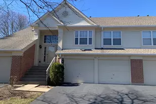 417 Cobbler Ct, Bartlett, IL 60103 - Photo 1