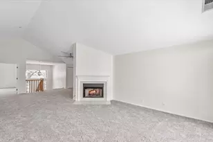 417 Cobbler Ct, Bartlett, IL 60103 - Photo 23