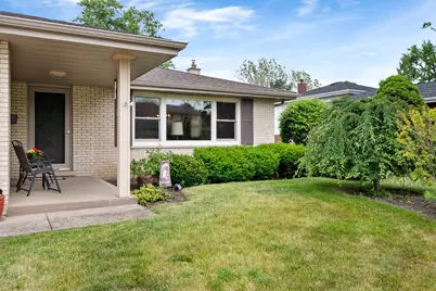 915 S See Gwun Avenue, Mount Prospect, IL 60056 - Photo 19