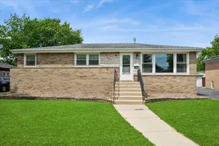 17654 70th Ct, Tinley Park, IL 60477 - Photo 1