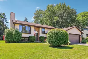 2359 High Point Dr, Lindenhurst, IL 60046 - Photo 43