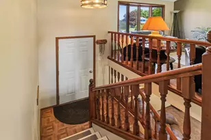 2359 High Point Dr, Lindenhurst, IL 60046 - Photo 11