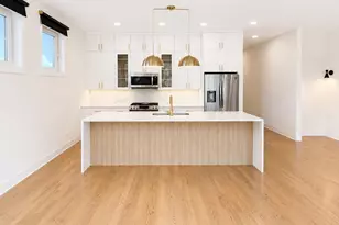 1653 W Division St, Chicago, IL 60622 - Photo 3