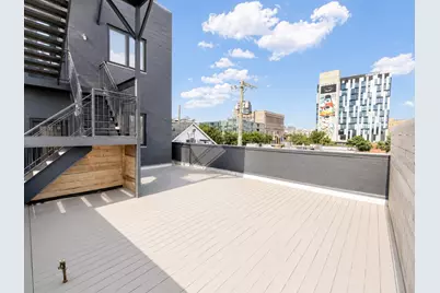 1653 W Division Street #2, Chicago, IL 60622 - Photo 11