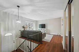 311 Harding Ave, Libertyville, IL 60048 - Photo 5
