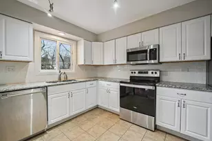 311 Harding Ave, Libertyville, IL 60048 - Photo 9