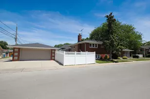 10158 S Talman Ave, Chicago, IL 60655 - Photo 31