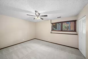 6638 Timbertrails Rd, Lisle, IL 60532 - Photo 19