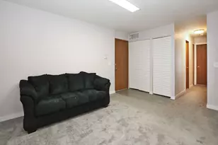 675 Greenfield Ct, Bartlett, IL 60103 - Photo 5