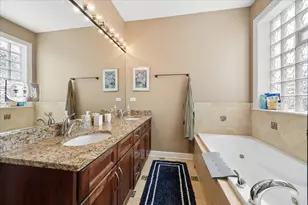 839 S Miller St, Chicago, IL 60607 - Photo 15