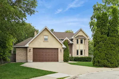 262 9th Street, Wheeling, IL 60090 - Photo 1