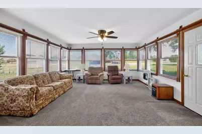 1526 Pebblewood Drive, Sycamore, IL 60178 - Photo 11