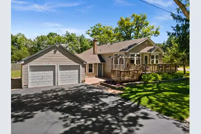 6N621 Watseka Avenue, Saint Charles, IL 60174 - Photo 1