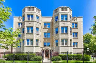 6203 N Oakley St, Chicago, IL 60659 - Photo 1