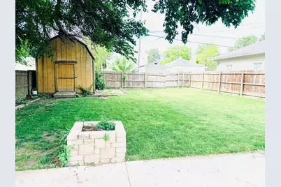 810 E Lincoln Street, Hoopeston, IL 60942 - Photo 17