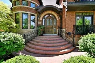 1321 Glenlake Ave, Park Ridge, IL 60068 - Photo 3